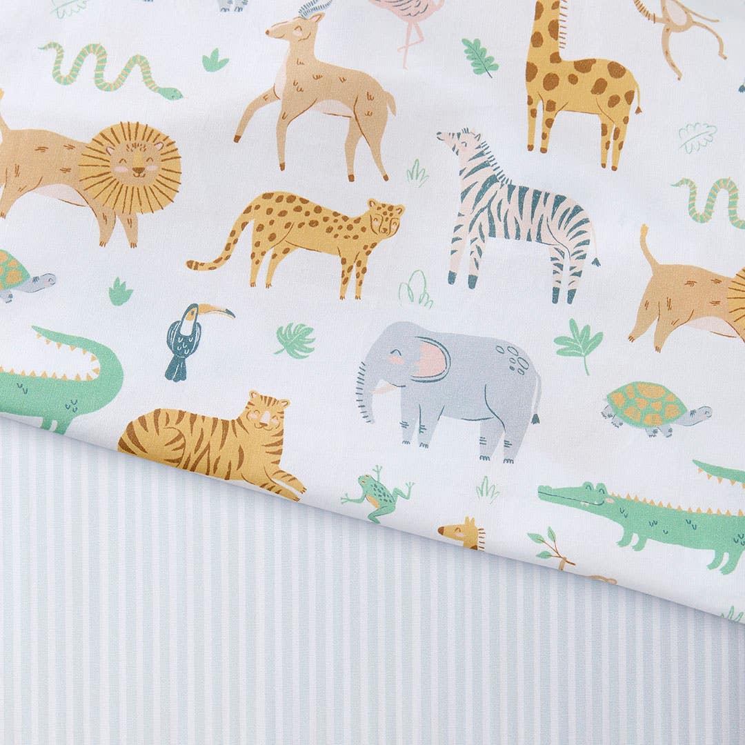 https://s3-ap-southeast-2.amazonaws.com/fusionfactory.commerceconnect.bbnt.production/pim_media/000/193/625/Baby_Finch_W25_BOP_Jungle_Friends_Fitted_Cot_Sheet_Detail-3_SI.jpg?1744596471