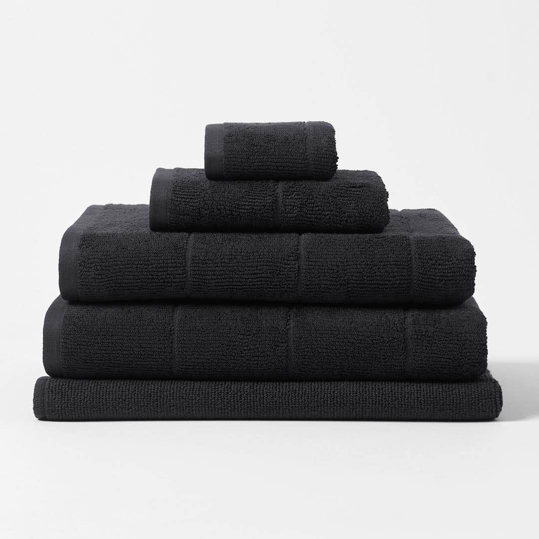 https://s3-ap-southeast-2.amazonaws.com/fusionfactory.commerceconnect.bbnt.production/pim_media/000/113/688/CH-Tasman-Towels-Black-214526-R.jpg?1617665604