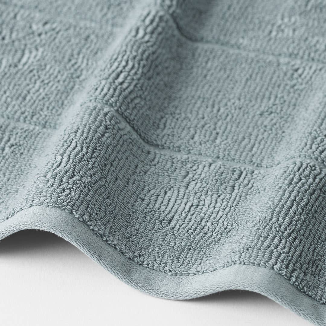 https://s3-ap-southeast-2.amazonaws.com/fusionfactory.commerceconnect.bbnt.production/pim_media/000/113/985/CH-Tasman-Towels-Slate-Blue-214526-R-Detail.jpg?1617841607