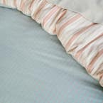 https://s3-ap-southeast-2.amazonaws.com/fusionfactory.commerceconnect.bbnt.production/pim_media/000/160/608/CH_Bedlinen_Lifestyle_2024_Salsbury_QQC_Detail-1_SI.jpg?1708403585