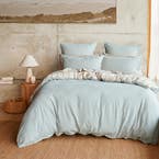 https://s3-ap-southeast-2.amazonaws.com/fusionfactory.commerceconnect.bbnt.production/pim_media/000/160/611/CH_Bedlinen_Lifestyle_2024_Salsbury_QQC_V2_SI.jpg?1708403616