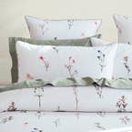 https://s3-ap-southeast-2.amazonaws.com/fusionfactory.commerceconnect.bbnt.production/pim_media/000/197/283/CH_S25-26_LS_Location_Gilly_QQC_Pillow_SI.jpg?1752213025