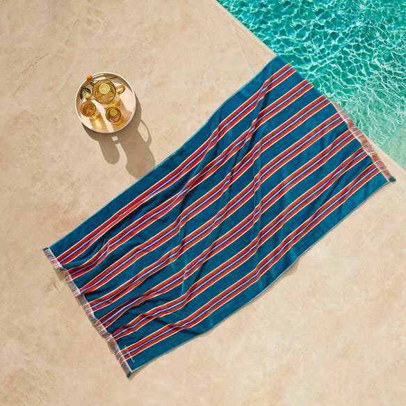 https://s3-ap-southeast-2.amazonaws.com/fusionfactory.commerceconnect.bbnt.production/pim_media/000/198/416/CH_S25-26_LS_Outdoor_Beach_Towels_Calabria_26482501_SI.jpg?1753754723