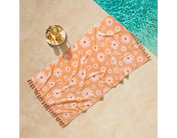 https://s3-ap-southeast-2.amazonaws.com/fusionfactory.commerceconnect.bbnt.production/pim_media/000/198/429/CH_S25-26_LS_Outdoor_Beach_Towels_Marguerite_Orange_22860001_SI.jpg?1753756740