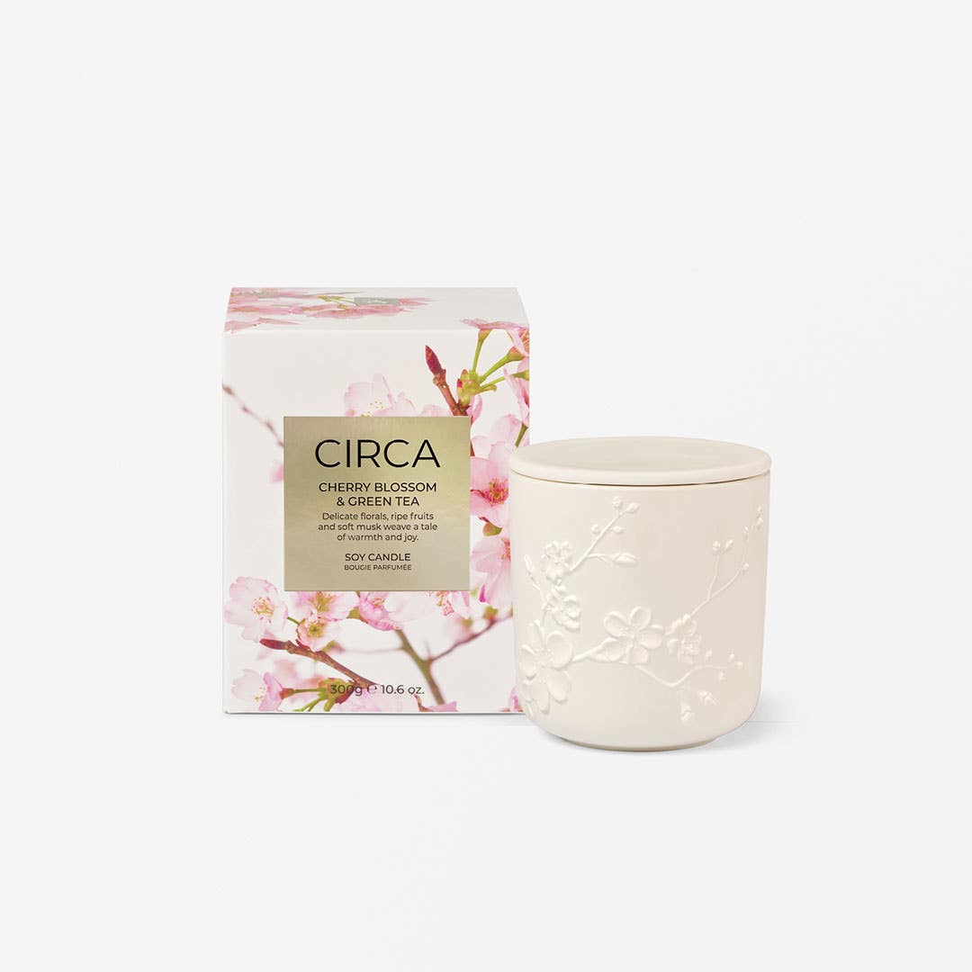 https://s3-ap-southeast-2.amazonaws.com/fusionfactory.commerceconnect.bbnt.production/pim_media/000/211/519/C_MothersDay26_CherryBlossomGreenTea_300g_Candle_1_SI.jpg?1773874467