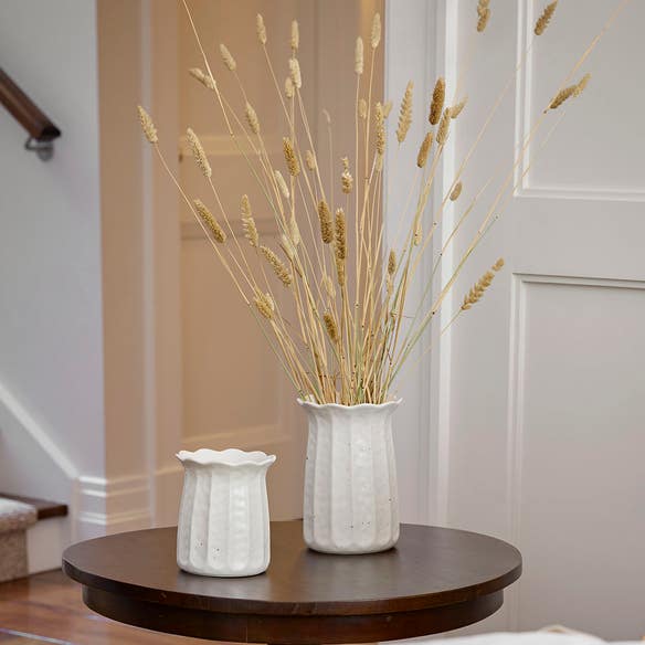 https://s3-ap-southeast-2.amazonaws.com/fusionfactory.commerceconnect.bbnt.production/pim_media/000/210/505/Curtis_Ceramic_Vase_Sml-Lrg_SI.jpg?1772509580