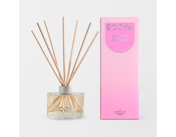 https://s3-ap-southeast-2.amazonaws.com/fusionfactory.commerceconnect.bbnt.production/pim_media/000/167/946/ECOYA_Sweet_Pea___Jasmine_Reed_Diffuser_REED303__1_SI.jpg?1724123692