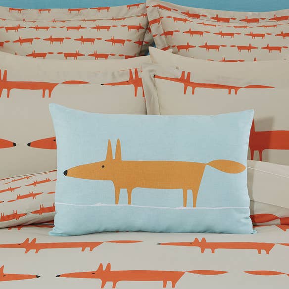 https://s3-ap-southeast-2.amazonaws.com/fusionfactory.commerceconnect.bbnt.production/pim_media/000/106/252/HQScion-Mr-Fox-Cushion-Blue.jpg?1615437314