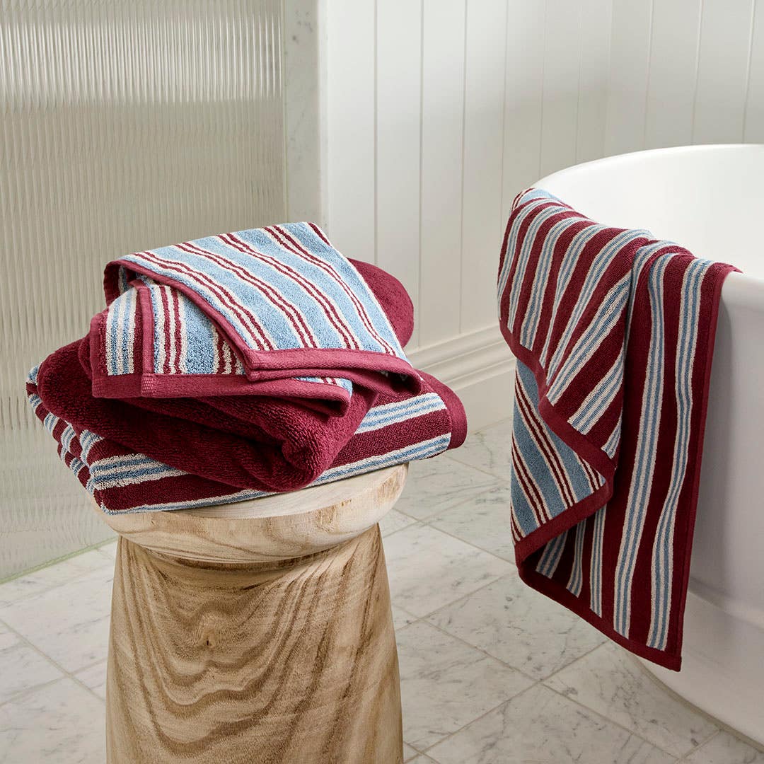 https://s3-ap-southeast-2.amazonaws.com/fusionfactory.commerceconnect.bbnt.production/pim_media/000/212/021/Hampton_LS_Ba_Towels_Parker_Blue_Mulberry_Stripe.jpg?1774827123