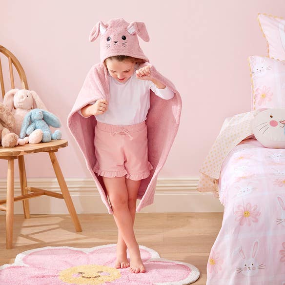 https://s3-ap-southeast-2.amazonaws.com/fusionfactory.commerceconnect.bbnt.production/pim_media/000/189/687/LF_Kids_Easter_LS_Talent_Hooded_Towel_Beatrice_Bunny_1_SI.jpg?1739916136