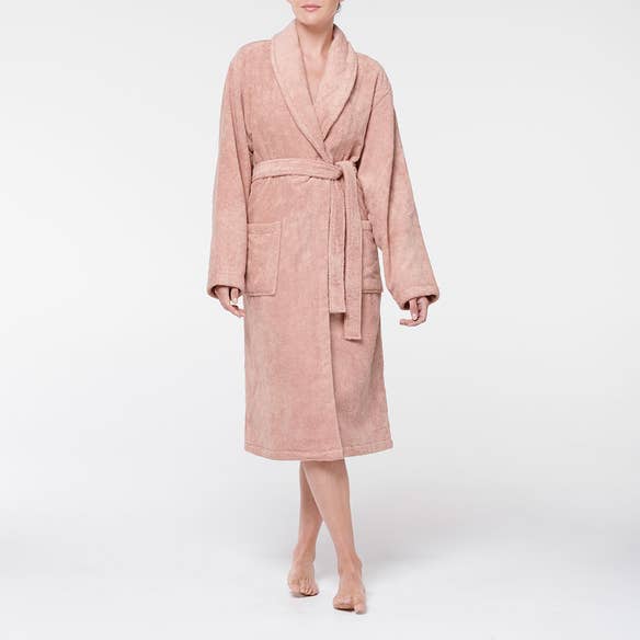 https://s3-ap-southeast-2.amazonaws.com/fusionfactory.commerceconnect.bbnt.production/pim_media/000/108/207/M_F-Como-Robe-Ash-Rose-151978-R-Front.jpg?1615867529
