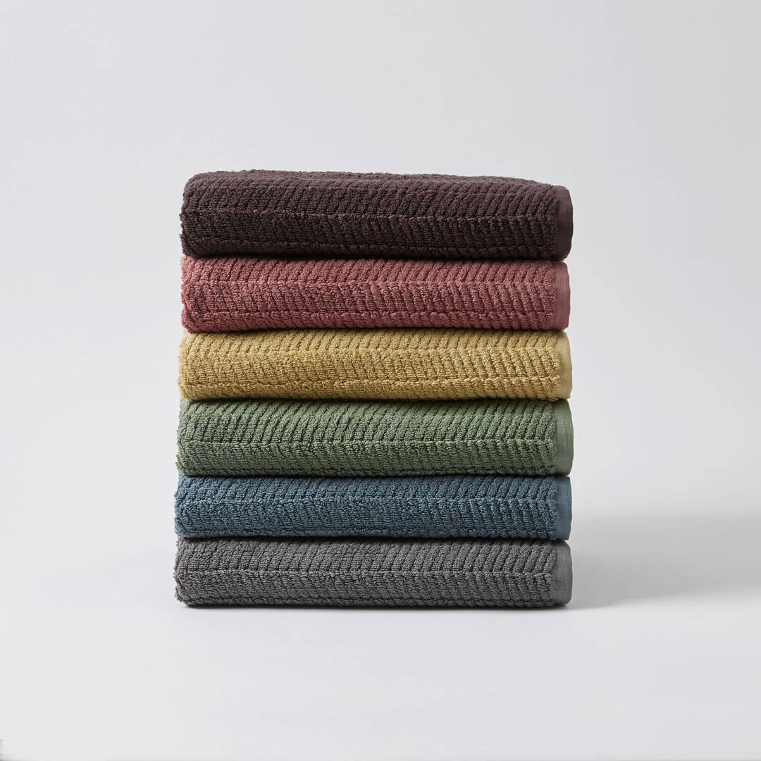 https://s3-ap-southeast-2.amazonaws.com/fusionfactory.commerceconnect.bbnt.production/pim_media/000/058/689/M_F-Devon-Towels-W20-204648-R.jpg?1588551740