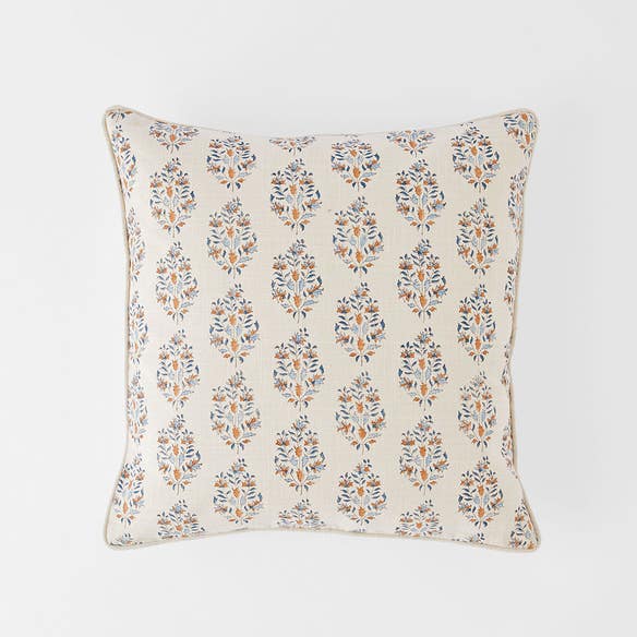 https://s3-ap-southeast-2.amazonaws.com/fusionfactory.commerceconnect.bbnt.production/pim_media/000/160/194/M_F_Aarvi-Wood-Block-Cushion_Blue_23145402_SI.jpg?1707860086