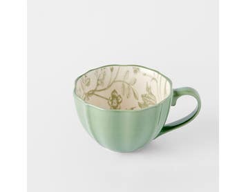 https://s3-ap-southeast-2.amazonaws.com/fusionfactory.commerceconnect.bbnt.production/pim_media/000/181/642/M_F_Avingon-Tea-Cup_Green_26104701_V2_SI.jpg?1734498218