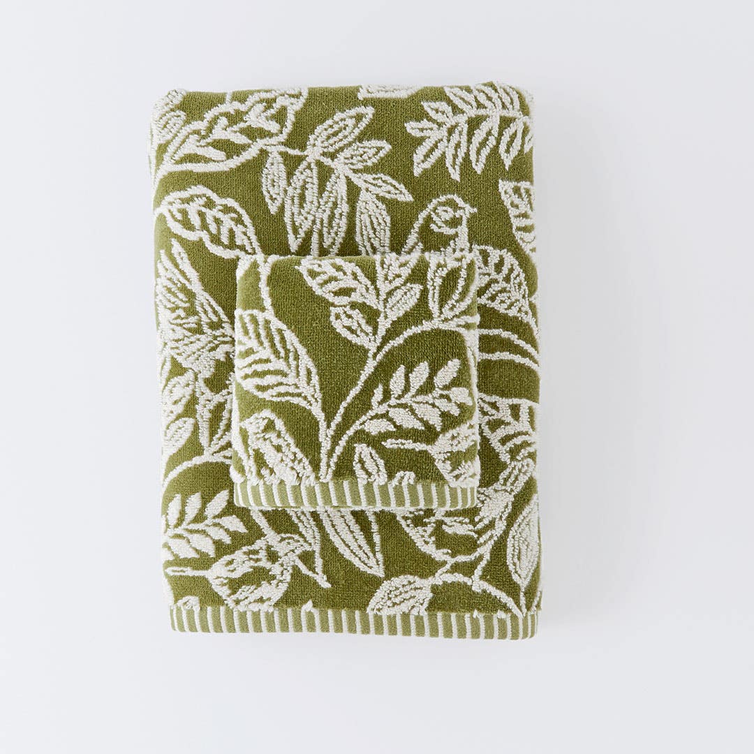 https://s3-ap-southeast-2.amazonaws.com/fusionfactory.commerceconnect.bbnt.production/pim_media/000/161/042/M_F_Birdsong-BT-HT_Forest-Green_23201802_23201902_R_SI.jpg?1709093098
