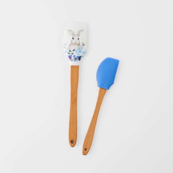 https://s3-ap-southeast-2.amazonaws.com/fusionfactory.commerceconnect.bbnt.production/pim_media/000/186/685/M_F_Blue-Floral-Bunny-Spatula-Set_25905001_SI.jpg?1736379893