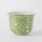 https://s3-ap-southeast-2.amazonaws.com/fusionfactory.commerceconnect.bbnt.production/pim_media/000/180/165/M_F_Chinoiserie-Planter-Lrg_White-Green_26131001_SI.jpg?1733804684