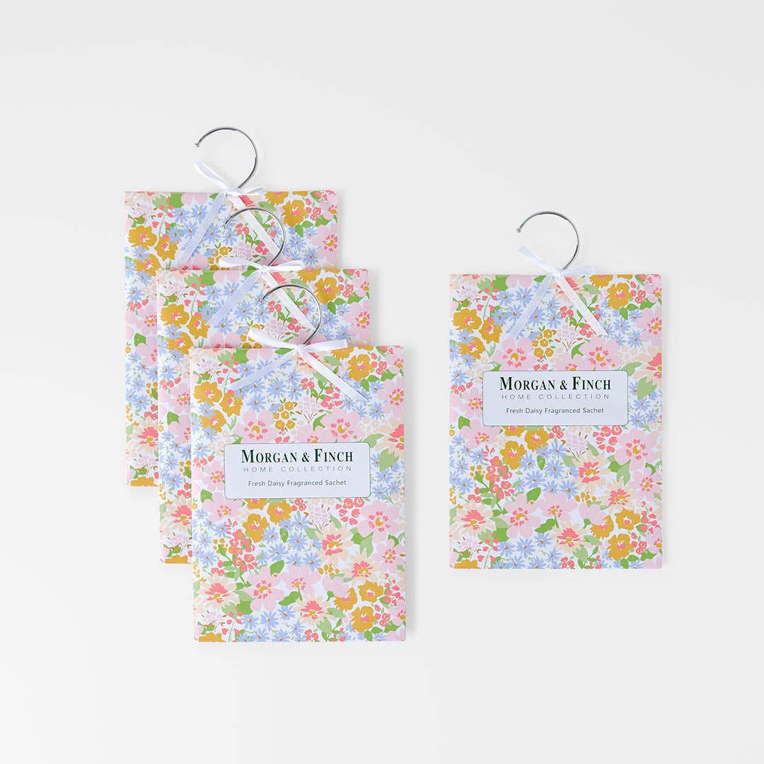 https://s3-ap-southeast-2.amazonaws.com/fusionfactory.commerceconnect.bbnt.production/pim_media/000/191/240/M_F_Cleo-Hanging-Sachet-S4_Fresh-Daisy_26107901_SI.jpg?1742533780