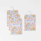 https://s3-ap-southeast-2.amazonaws.com/fusionfactory.commerceconnect.bbnt.production/pim_media/000/191/240/M_F_Cleo-Hanging-Sachet-S4_Fresh-Daisy_26107901_SI.jpg?1742533780