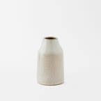 https://s3-ap-southeast-2.amazonaws.com/fusionfactory.commerceconnect.bbnt.production/pim_media/000/165/664/M_F_Della-Vase-Sml_Stone_23366301_SI.jpg?1720052195