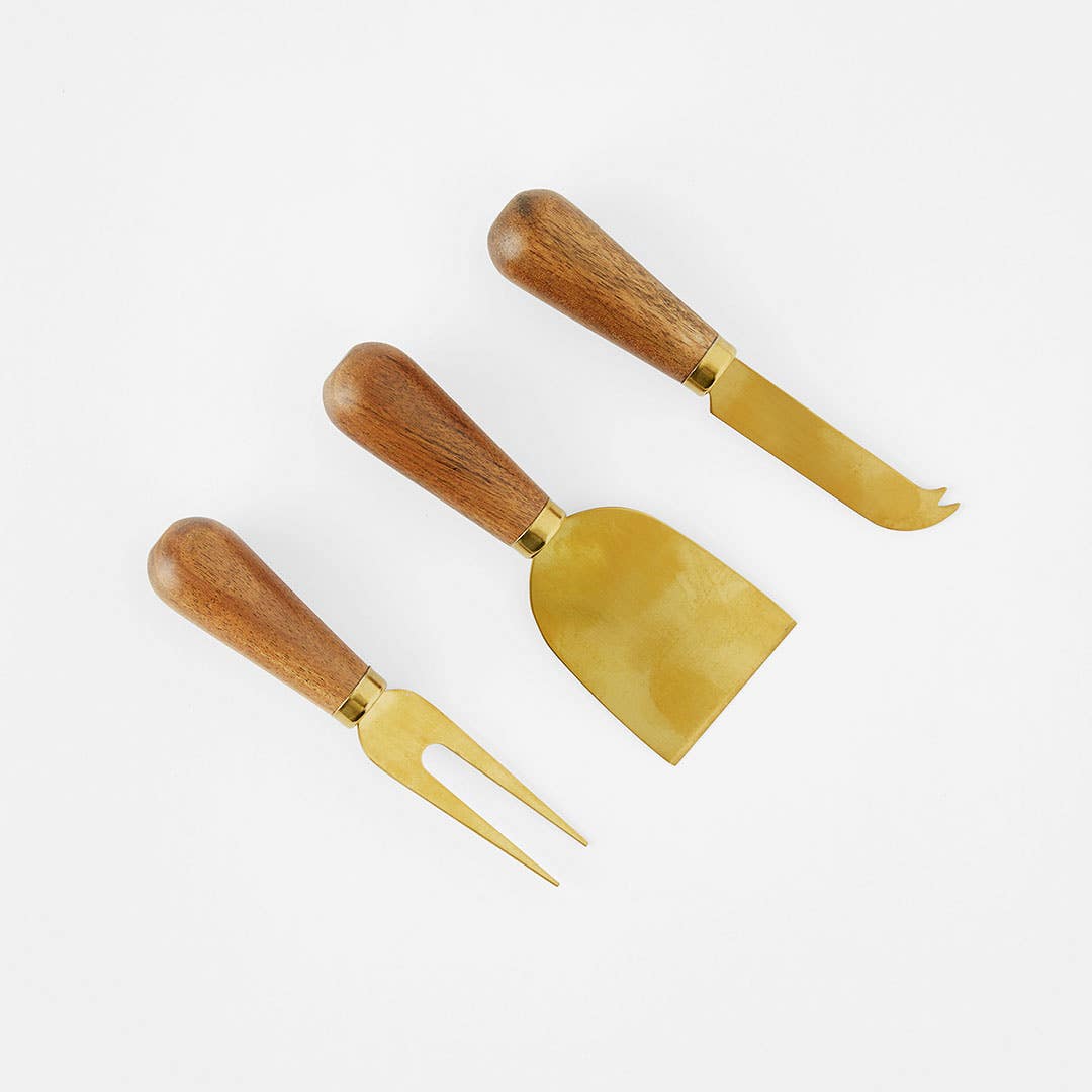 https://s3-ap-southeast-2.amazonaws.com/fusionfactory.commerceconnect.bbnt.production/pim_media/000/166/080/M_F_Denver-Cheese-Knife-S3_Acacia-Brass_23377201_SI.jpg?1721627163