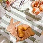 https://s3-ap-southeast-2.amazonaws.com/fusionfactory.commerceconnect.bbnt.production/pim_media/000/156/791/M_F_Easter-24_LS_Dining_Wooden_Bunny_Serving_Board_SI.jpg?1701905381