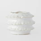 https://s3-ap-southeast-2.amazonaws.com/fusionfactory.commerceconnect.bbnt.production/pim_media/000/169/035/M_F_Frill-Ceramic-Vase-Lrg_White_25870701_SI.jpg?1725341382