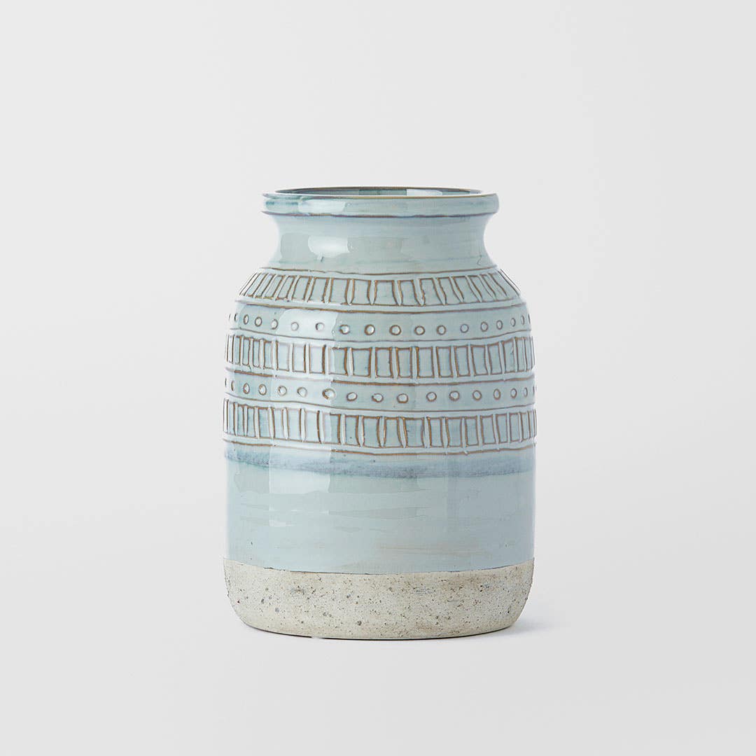 https://s3-ap-southeast-2.amazonaws.com/fusionfactory.commerceconnect.bbnt.production/pim_media/000/169/312/M_F_Helena-Ceramic-Vase-Tall_Light-Blue_25870501_SI.jpg?1725521281