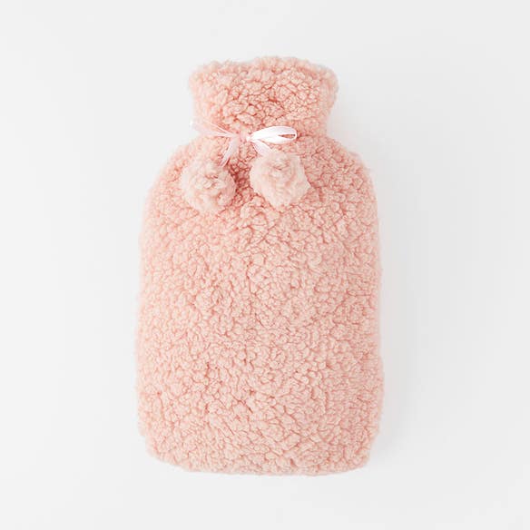 https://s3-ap-southeast-2.amazonaws.com/fusionfactory.commerceconnect.bbnt.production/pim_media/000/146/657/M_F_Hot_Water_Bottle_Soft_Touch_Pink_22496501_SI.jpg?1680165584