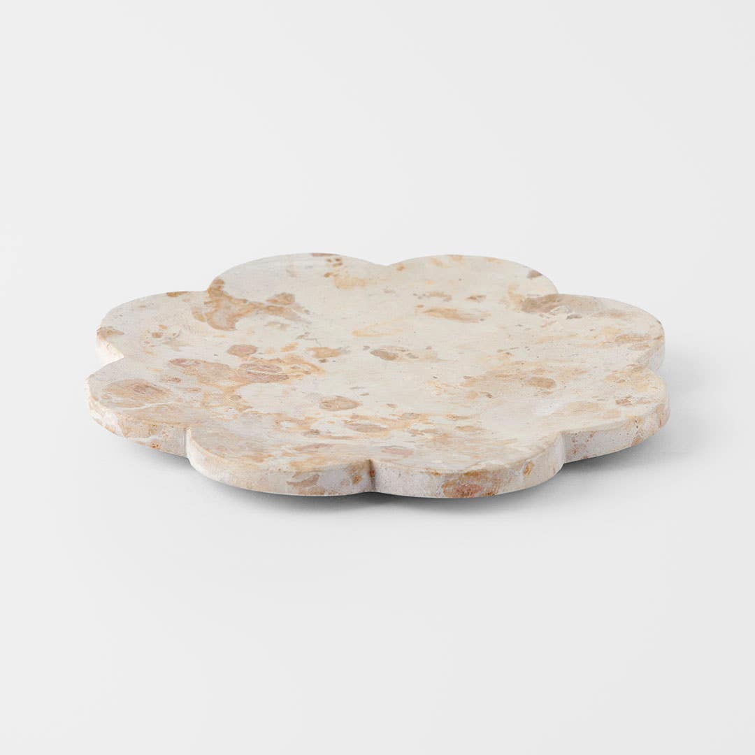 https://s3-ap-southeast-2.amazonaws.com/fusionfactory.commerceconnect.bbnt.production/pim_media/000/184/015/M_F_Issey-Marble-Plate_Leopard_26157402_SI.jpg?1734664125