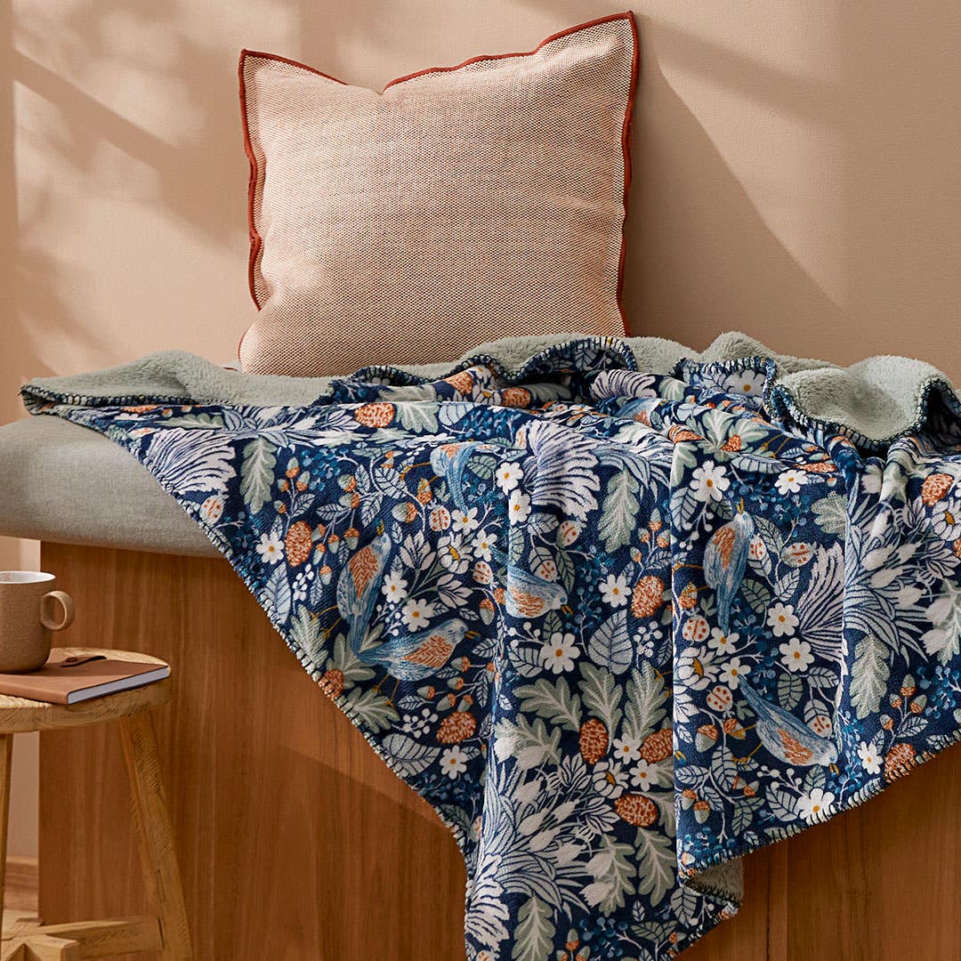 Sherpa Collection Singapire Bed Bath N Table