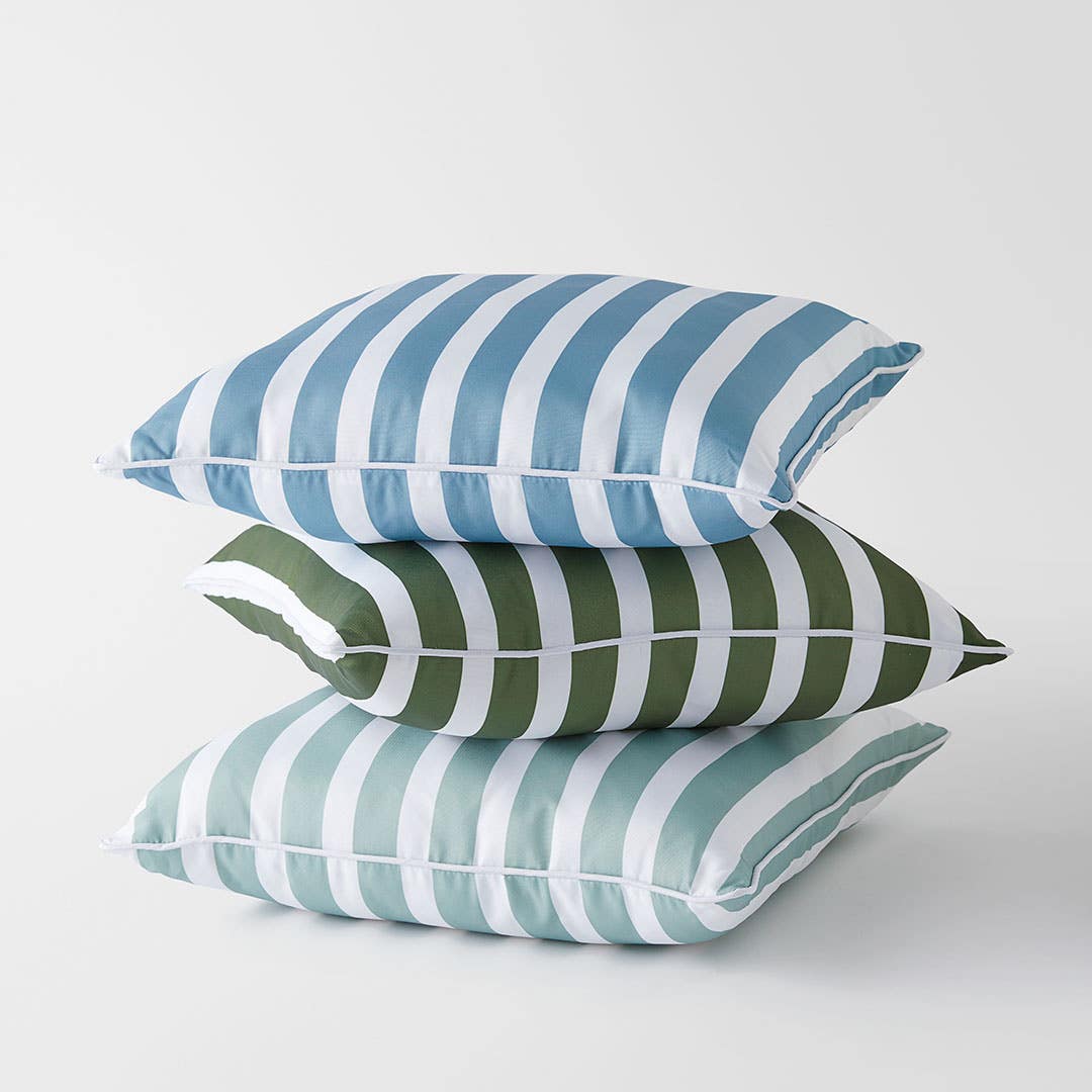 https://s3-ap-southeast-2.amazonaws.com/fusionfactory.commerceconnect.bbnt.production/pim_media/000/151/995/M_F_Panama_Stripe_Outdoor_Cushion_22815_R_SI.jpg?1689814415