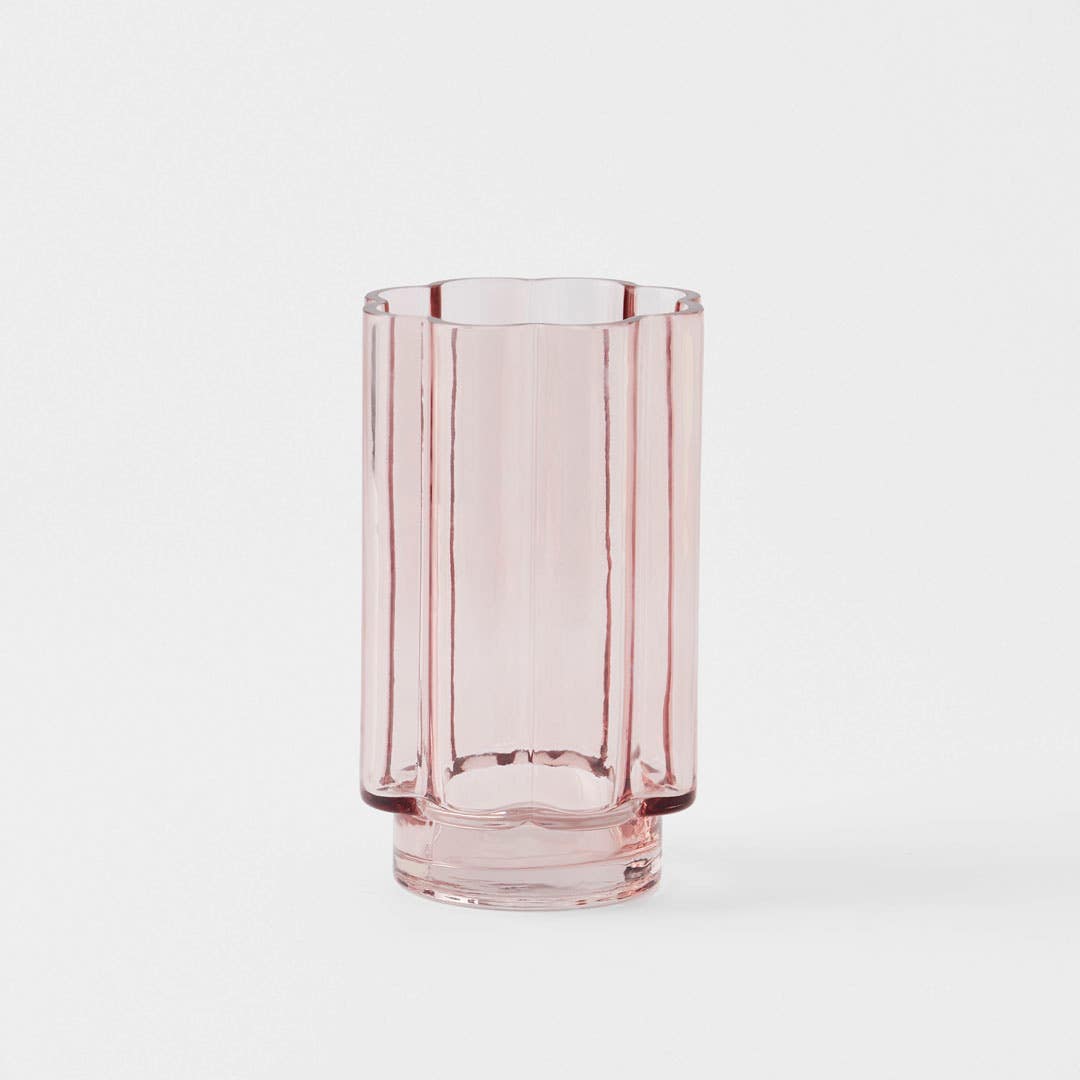 https://s3-ap-southeast-2.amazonaws.com/fusionfactory.commerceconnect.bbnt.production/pim_media/000/159/205/M_F_Pippa-Glass-Vase-Sml_Pink_23201202_SI.jpg?1705879446