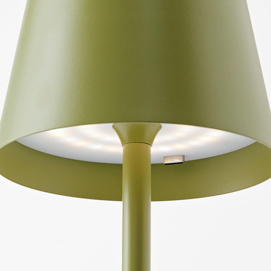 https://s3-ap-southeast-2.amazonaws.com/fusionfactory.commerceconnect.bbnt.production/pim_media/000/166/795/M_F_Ramona-LED-Table-Lamp_Green_23413803_Detail-06_SI.jpg?1721965000