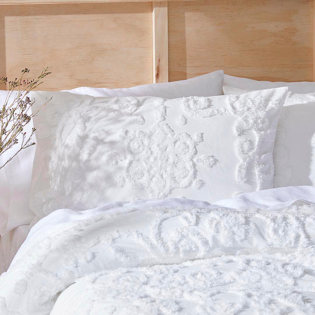 Farrah Standard Pillowcase Bed Bath N Table