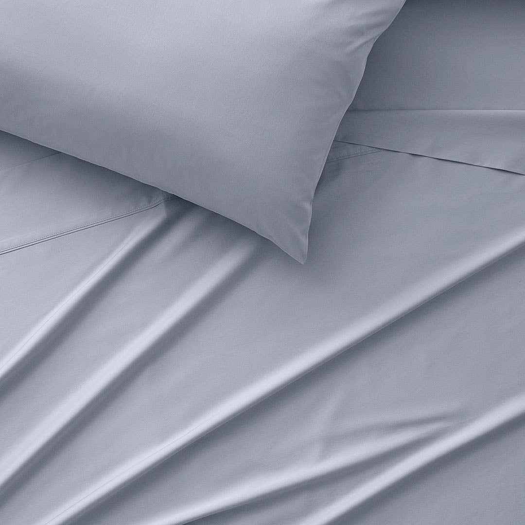 https://s3-ap-southeast-2.amazonaws.com/fusionfactory.commerceconnect.bbnt.production/pim_media/000/149/746/M_F_S23_Sleeping-Beauty_Silver-Grey_SS_Detail-Alt_SI.jpg?1685424638