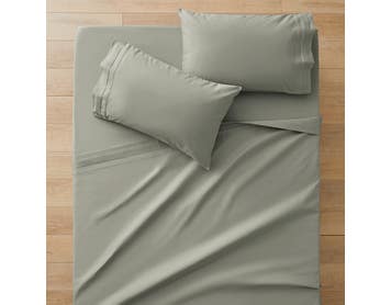 https://s3-ap-southeast-2.amazonaws.com/fusionfactory.commerceconnect.bbnt.production/pim_media/000/157/474/M_F_S23_Sleeping_Beauty_1200TC_Eucalyptus-Green_SS_SI.jpg?1702957586