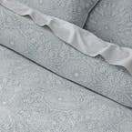 https://s3-ap-southeast-2.amazonaws.com/fusionfactory.commerceconnect.bbnt.production/pim_media/000/163/949/M_F_S24-25_Bedlinen_BOP_Arlen_QQC_Detail-01_SI.jpg?1716170605