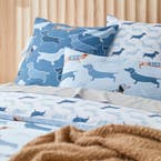 https://s3-ap-southeast-2.amazonaws.com/fusionfactory.commerceconnect.bbnt.production/pim_media/000/172/728/M_F_S24-25_Bedlinen_BOP_Bailey_QQC_Marketing_3_SI.jpg?1728883999