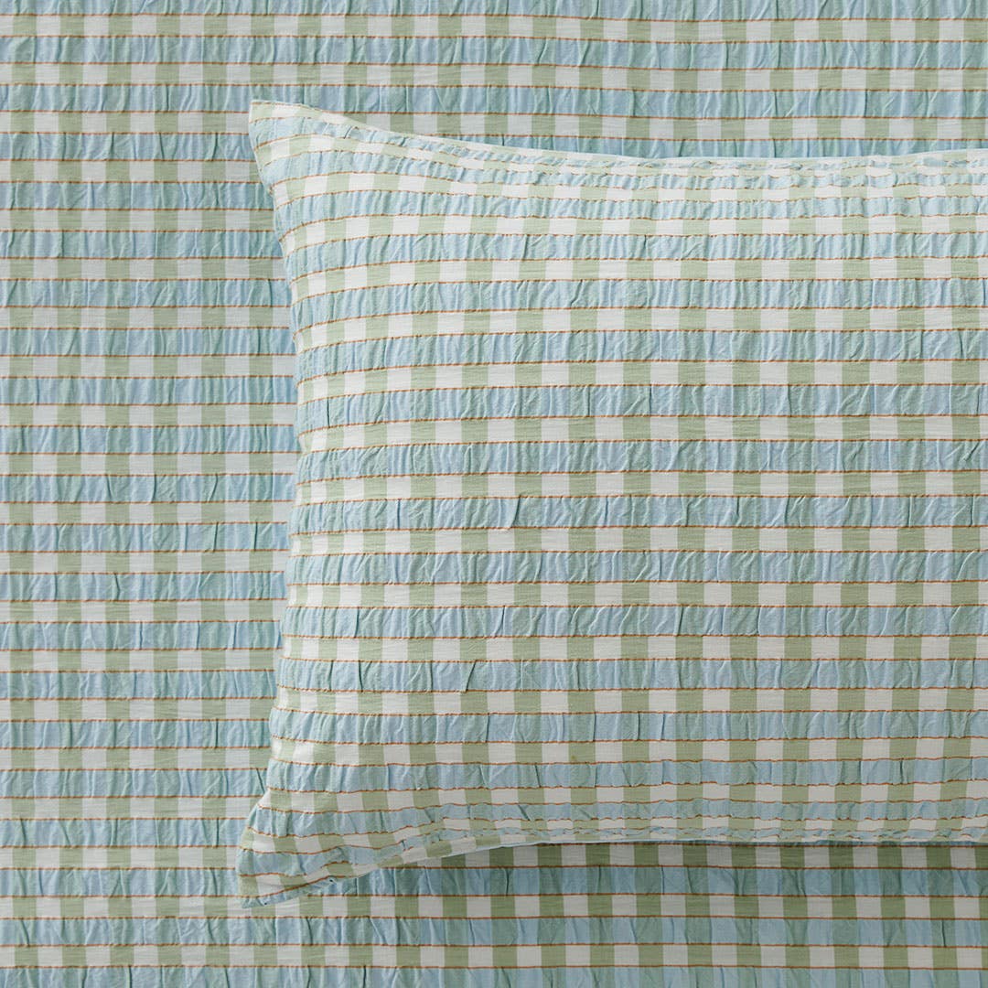 https://s3-ap-southeast-2.amazonaws.com/fusionfactory.commerceconnect.bbnt.production/pim_media/000/164/490/M_F_S24-25_Bedlinen_BOP_Leah_Blue_QQC_Detail-02_SI.jpg?1718080511
