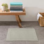 https://s3-ap-southeast-2.amazonaws.com/fusionfactory.commerceconnect.bbnt.production/pim_media/000/174/155/M_F_S24-25_Summer_LS_Studio_Bathmats-Boston_BM_Silver_Eucalyptus.jpg?1729813949