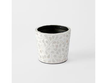 https://s3-ap-southeast-2.amazonaws.com/fusionfactory.commerceconnect.bbnt.production/pim_media/000/202/313/M_F_S25-26_Alice-Inlay-Planter-Sml_Ivory_26660501_SI.jpg?1759649556