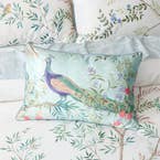 https://s3-ap-southeast-2.amazonaws.com/fusionfactory.commerceconnect.bbnt.production/pim_media/000/194/401/M_F_S25-26_Bedlinen_BOP_Eden_QQC_Eden_Cuchion_Detail_SI.jpg?1745995154