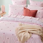 https://s3-ap-southeast-2.amazonaws.com/fusionfactory.commerceconnect.bbnt.production/pim_media/000/201/216/M_F_S25-26_Bedlinen_BOP_Emily_QQC_Marketing_1_SI.jpg?1758070015