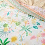 https://s3-ap-southeast-2.amazonaws.com/fusionfactory.commerceconnect.bbnt.production/pim_media/000/201/371/M_F_S25-26_Bedlinen_BOP_Estrella_Detail-1_SI.jpg?1758236084