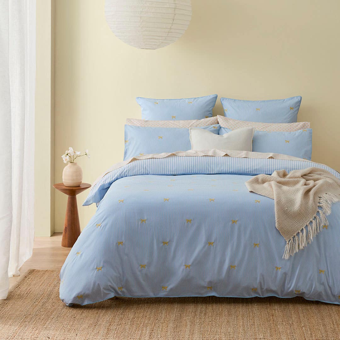https://s3-ap-southeast-2.amazonaws.com/fusionfactory.commerceconnect.bbnt.production/pim_media/000/201/752/M_F_S25-26_Bedlinen_BOP_Milli_QQC_SI.jpg?1759117719