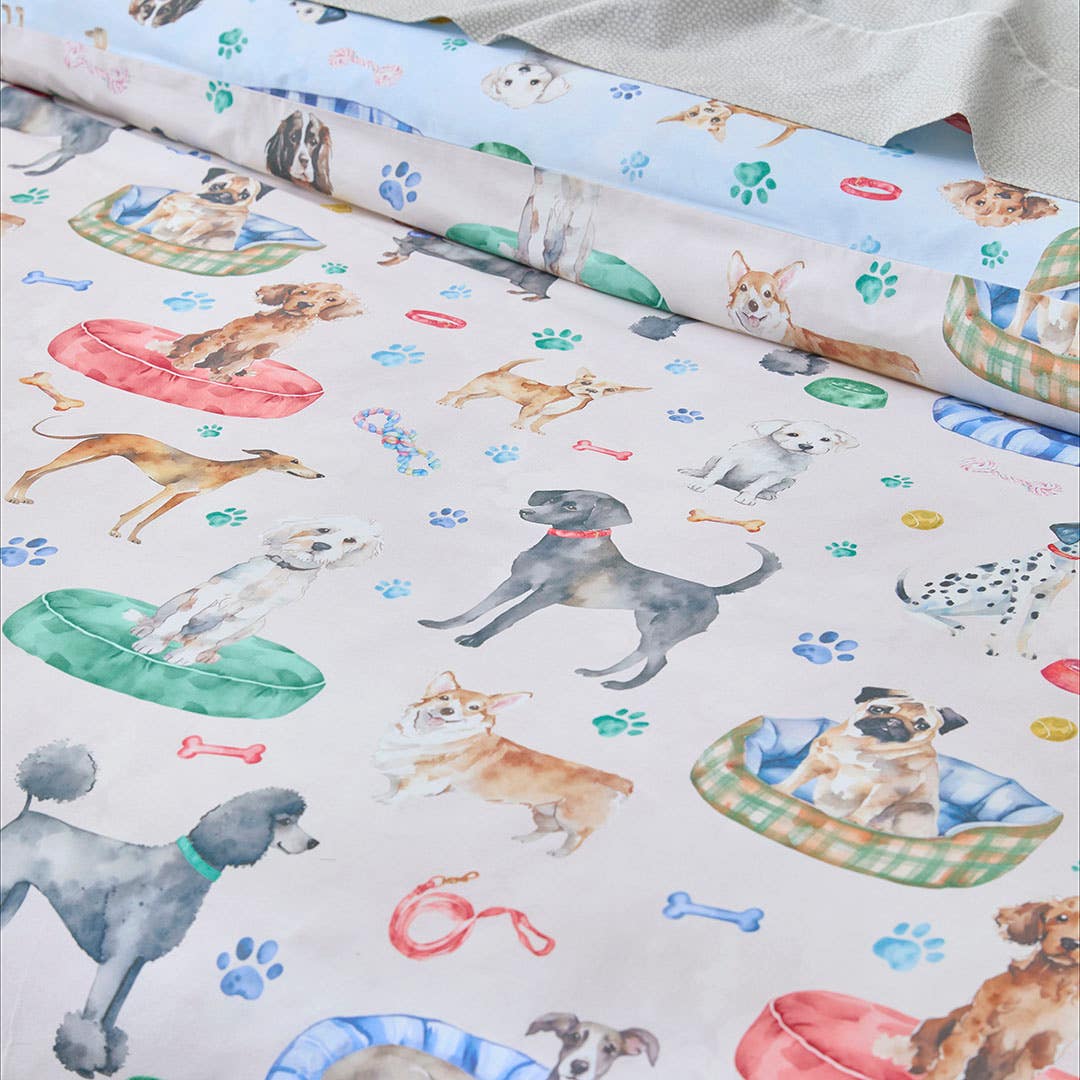 https://s3-ap-southeast-2.amazonaws.com/fusionfactory.commerceconnect.bbnt.production/pim_media/000/195/468/M_F_S25-26_Bedlinen_BOP_Murphy_Detail-1_SI.jpg?1747980944