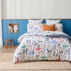 https://s3-ap-southeast-2.amazonaws.com/fusionfactory.commerceconnect.bbnt.production/pim_media/000/195/464/M_F_S25-26_Bedlinen_BOP_Murphy_QQC_SI.jpg?1747980943
