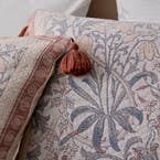 https://s3-ap-southeast-2.amazonaws.com/fusionfactory.commerceconnect.bbnt.production/pim_media/000/197/435/M_F_S25-26_Bedlinen_BOP_Navi_Marketing_Detail-1_SI.jpg?1752474252