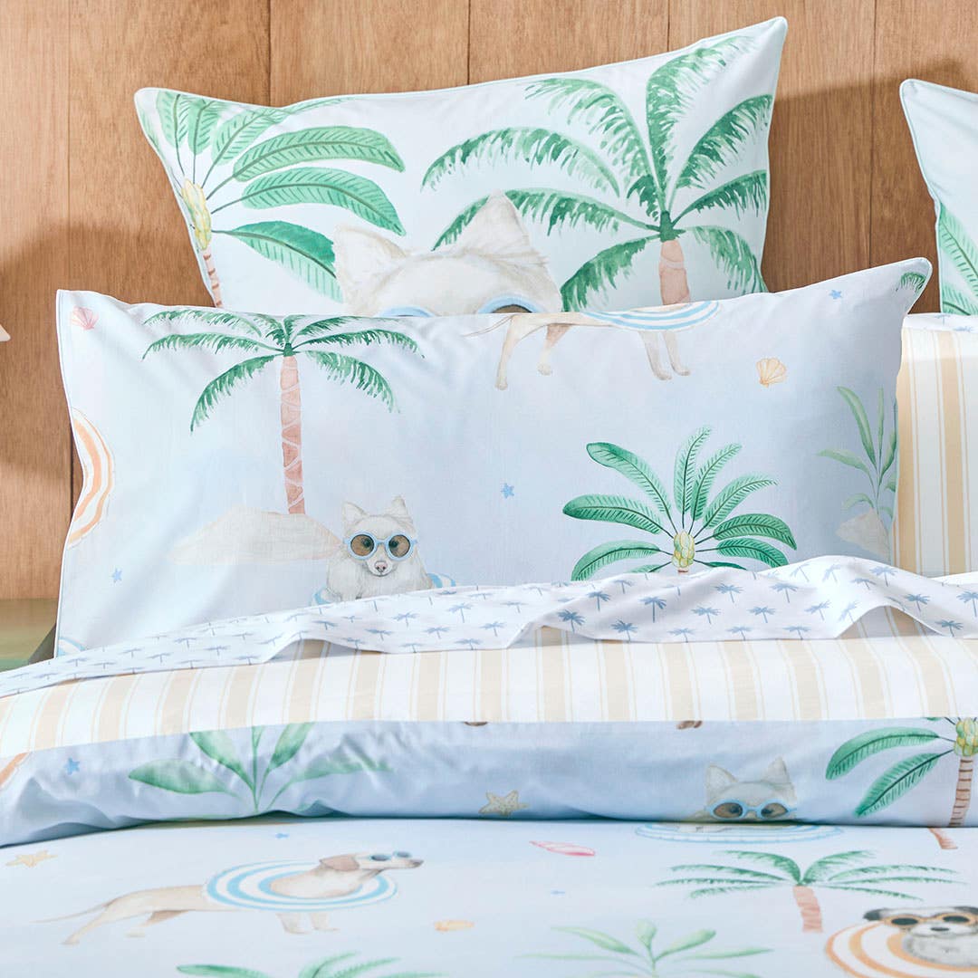 https://s3-ap-southeast-2.amazonaws.com/fusionfactory.commerceconnect.bbnt.production/pim_media/000/200/688/M_F_S25-26_Bedlinen_BOP_Paw_Party_QQC_Pillow_SI.jpg?1757373694